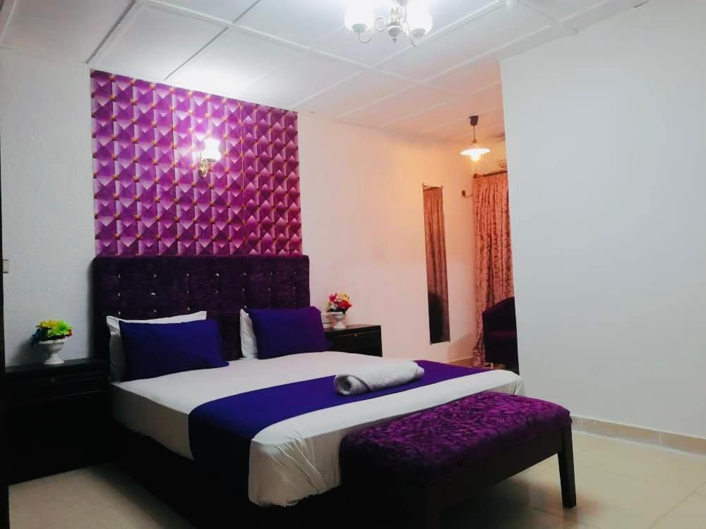 Zunox Guest House Freetown Eksteriør bilde